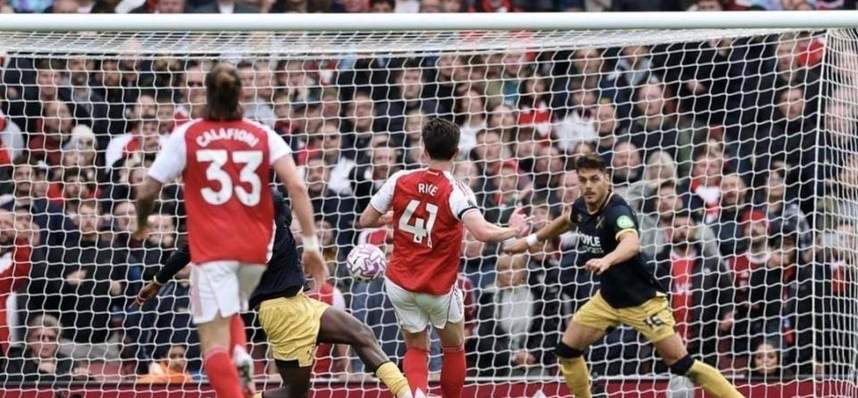 爱游戏官方入口-迈阿密热火训练开放日，国际比赛日迎来里程碑引欢呼，英超在即，资深球员宣示担当的简单介绍