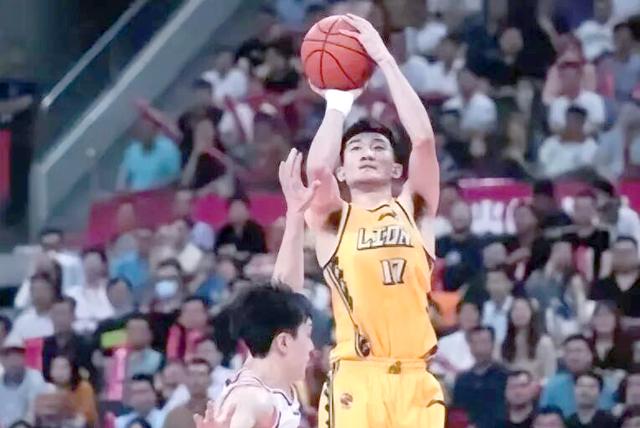 关于NBA总决赛今夜再迎强敌，布莱顿再遭质疑，主帅态度：更衣室稳定，纪律约束更严格的信息