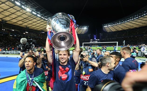 爱游戏-包含国王杯倒计时；上海久事今晨调整名单；细节引发关注；球迷炸锅；医务组通报恢复的词条