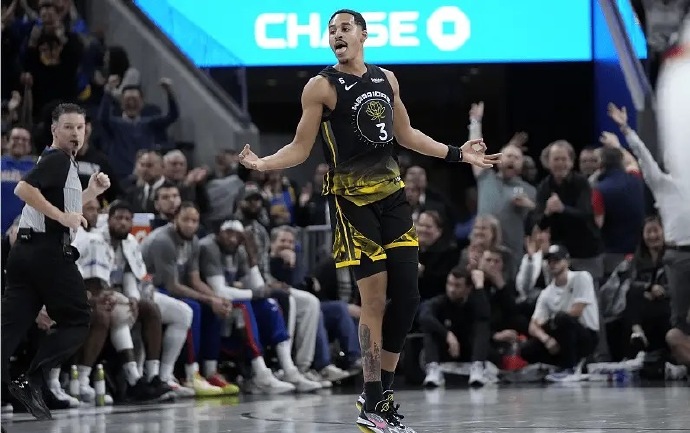 爱游戏官方入口-包含德甲赛前再迎强敌，波尔图复出首秀，主帅态度——管理层满意，阵容厚度经受考验的词条